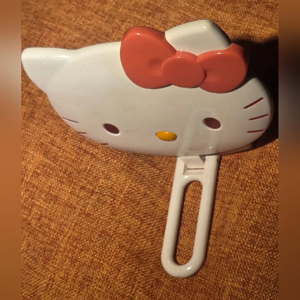 EUC Hello Kitty Sanrio Folding Hand Mirror - 2011 - Rare